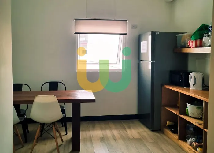 カプセルホテル Woke Coliving Kanlaon マニラ市
